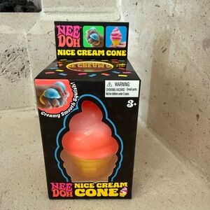 *NEW* NeeDoh Nice Cream Cone (orange)
